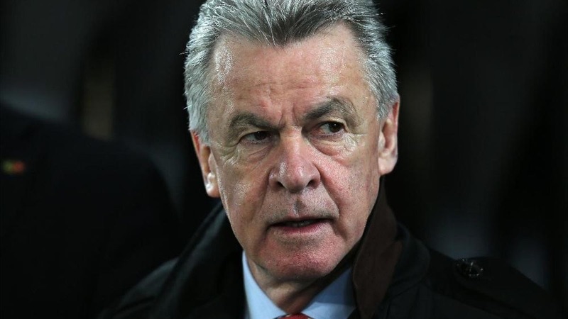 <em>Ấn tượng khi mà Ottmar Hitzfeld từng vô địch C1 với 2 đội bóng hàng đầu nước Đức <em>Ấn tượng khi mà Ottmar Hitzfeld từng vô địch C1 với 2 đội bóng hàng đầu nước Đức