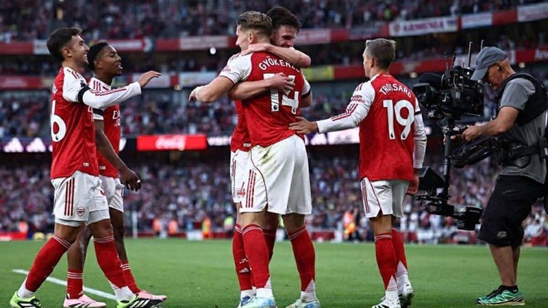 Arsenal đang thiếu vắng rất nhiều trụ cột Arsenal đang thiếu vắng rất nhiều trụ cột
