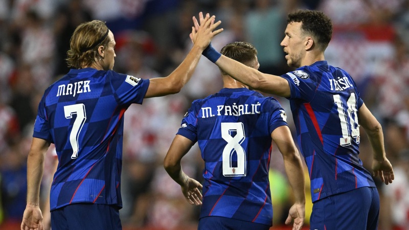 Croatia vẫn được đánh giá cao hơn khá nhiều Croatia vẫn được đánh giá cao hơn khá nhiều